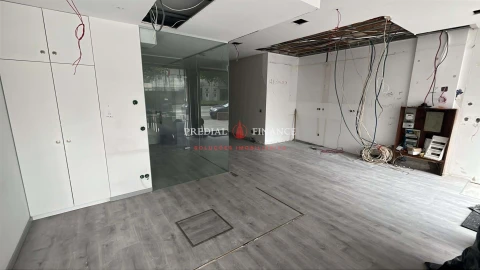 Negócio para Arrendamento em Ramalde