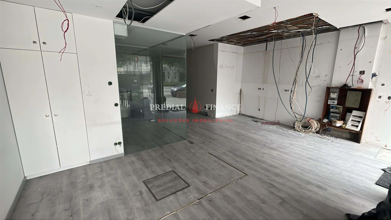 Negócio para Arrendamento em Ramalde Foto 8