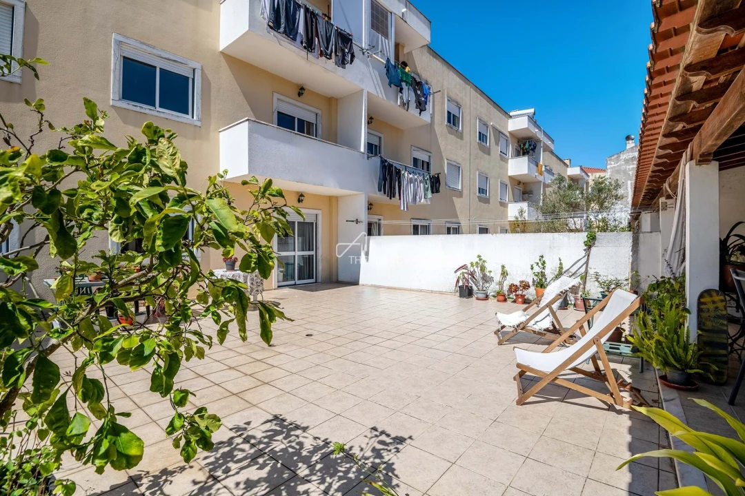 Apartamento T3 para Venda em Bombarral e Vale Covo Foto 2