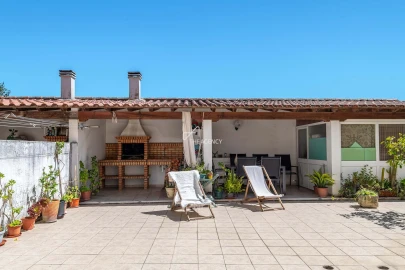 Apartamento T3 para Venda em Bombarral e Vale Covo