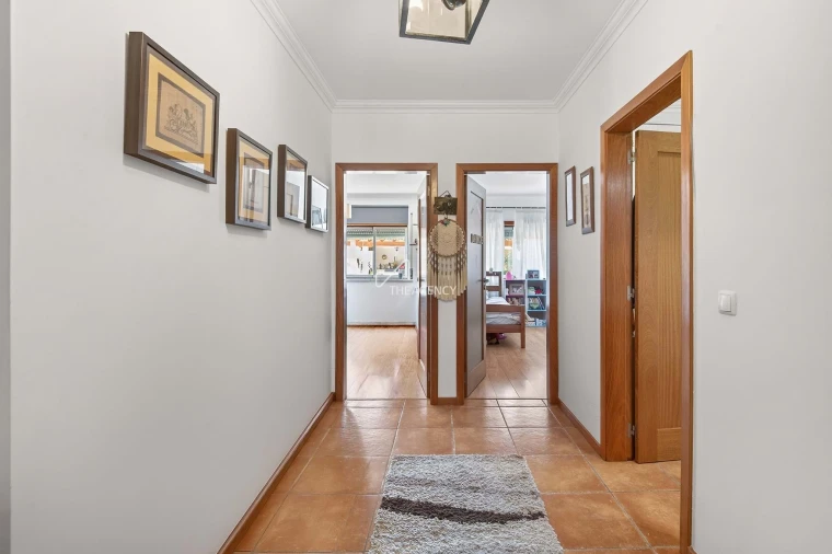 Apartamento T3 para Venda em Bombarral e Vale Covo Foto 16