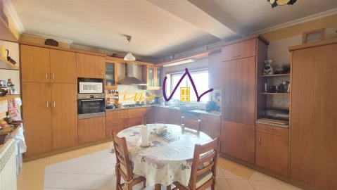 Moradia T5 para Venda em Quiaios