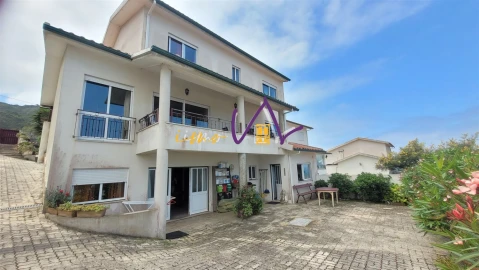 Moradia T5 para Venda em Quiaios