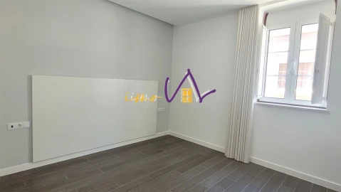 Moradia T9 para Venda em Buarcos