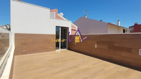 Moradia T9 para Venda em Buarcos