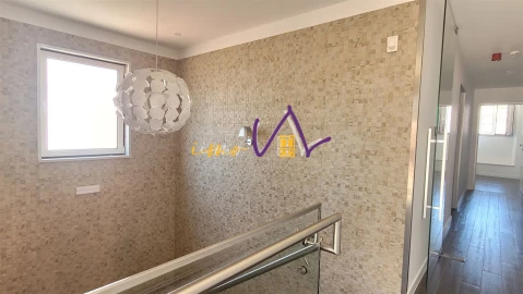 Moradia T9 para Venda em Buarcos