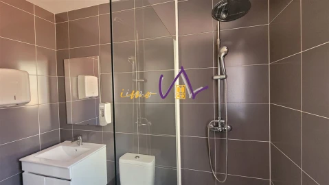 Moradia T9 para Venda em Buarcos