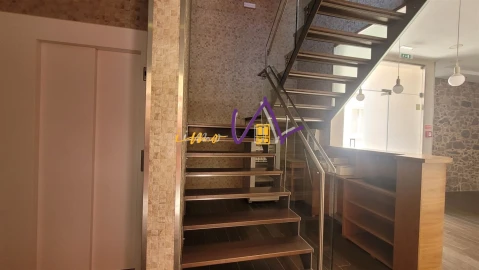 Moradia T9 para Venda em Buarcos