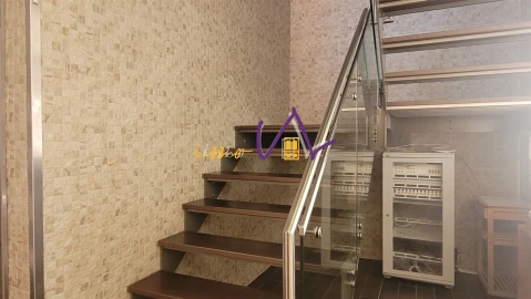 Moradia T9 para Venda em Buarcos