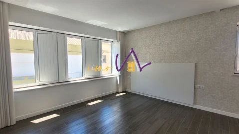 Moradia T9 para Venda em Buarcos