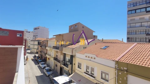 Moradia T9 para Venda em Buarcos