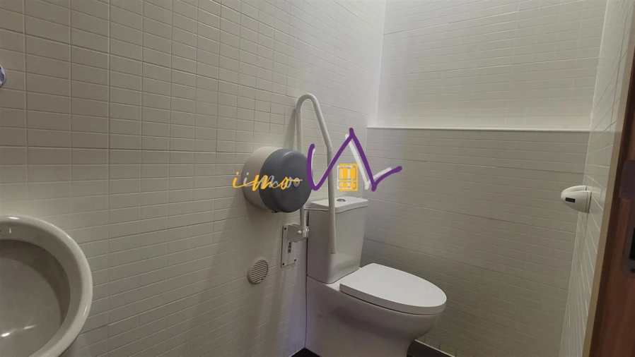 Moradia T9 para Venda em Buarcos Foto 6