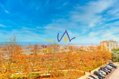 Apartamento T3 para Venda em Póvoa de Santa Iria e Forte da Casa