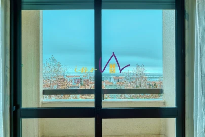 Apartamento T3 para Venda em Póvoa de Santa Iria e Forte da Casa