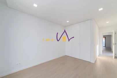 Moradia T4 para Venda em Tavarede