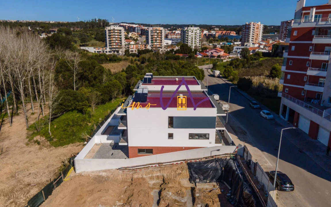 Moradia T4 para Venda em Tavarede Foto 2