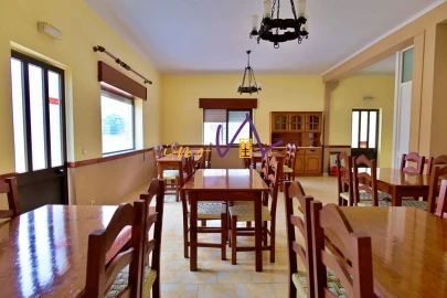 Loja para Venda em Silves