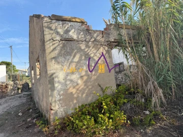 Moradia T1 para Venda em Tavarede