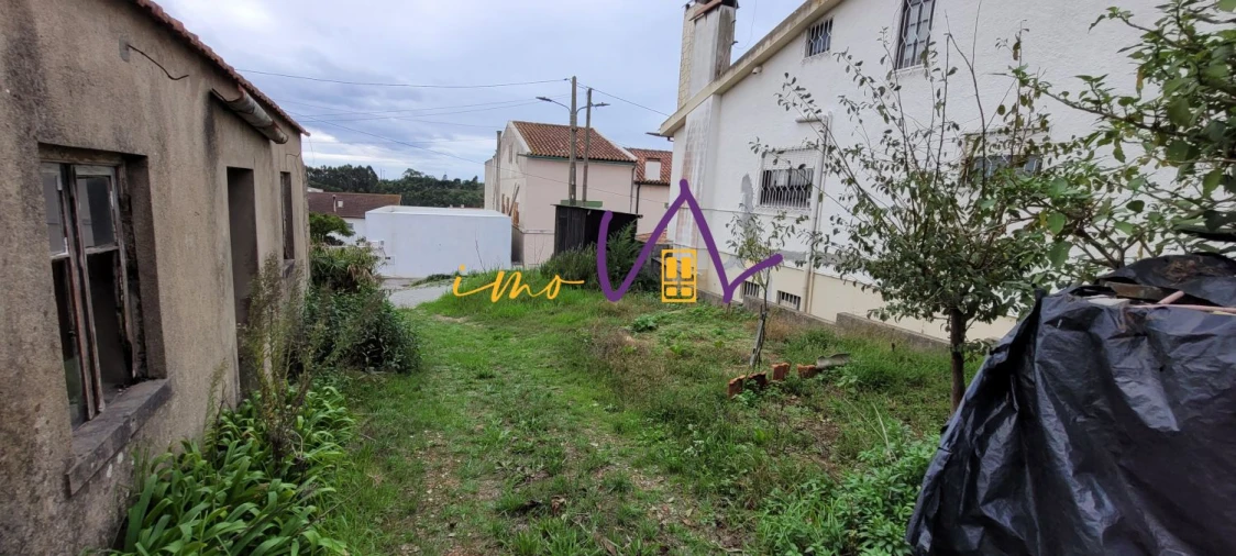 Moradia T2 para Venda em Tavarede Foto 2