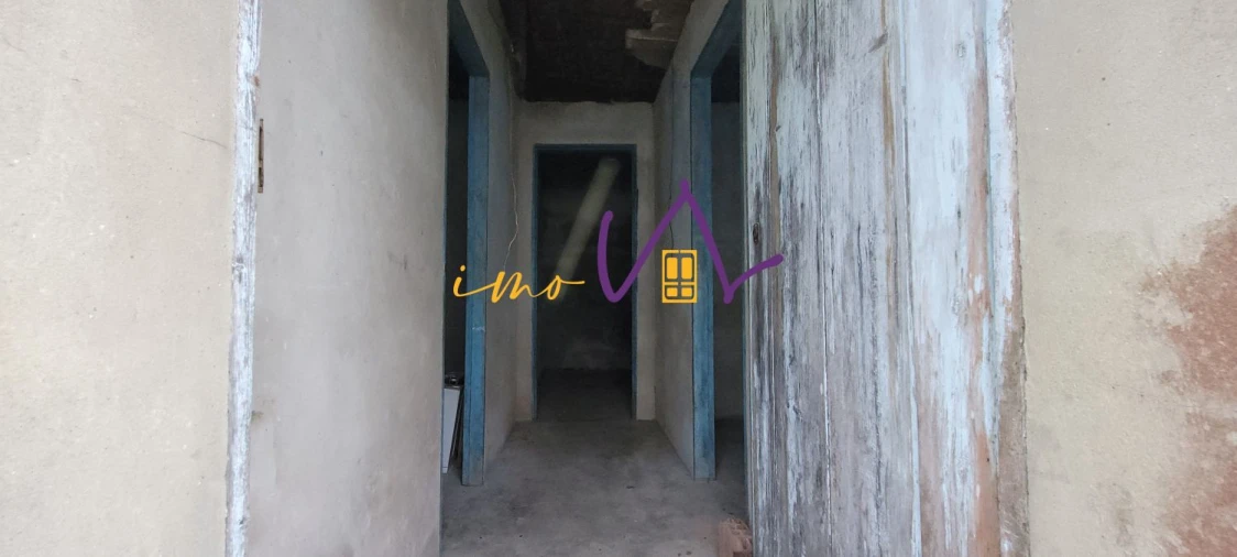 Moradia T2 para Venda em Tavarede Foto 3