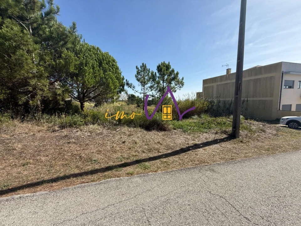 Terreno para Venda em Buarcos Foto 1