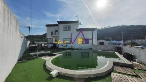 Moradia T4 para Venda em Tavarede