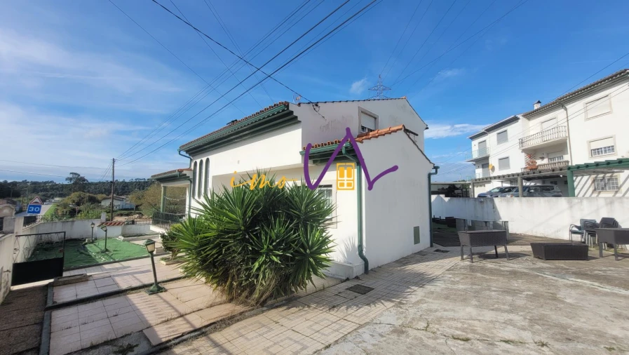 Moradia T4 para Venda em Tavarede Foto 29