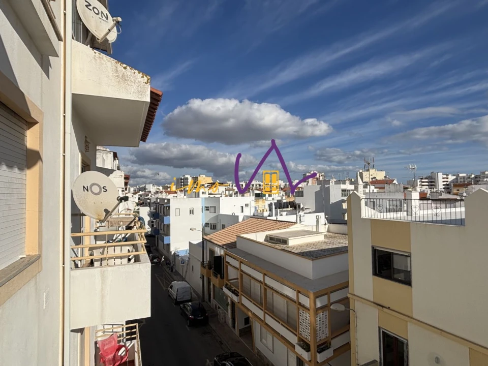 Apartamento T2 para Venda em Armação de Pera Foto 8