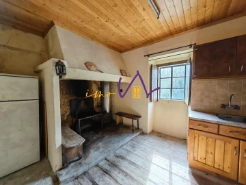 Moradia T3 para Venda em Santiago e São Simão de Litém e Albergaria dos Doze