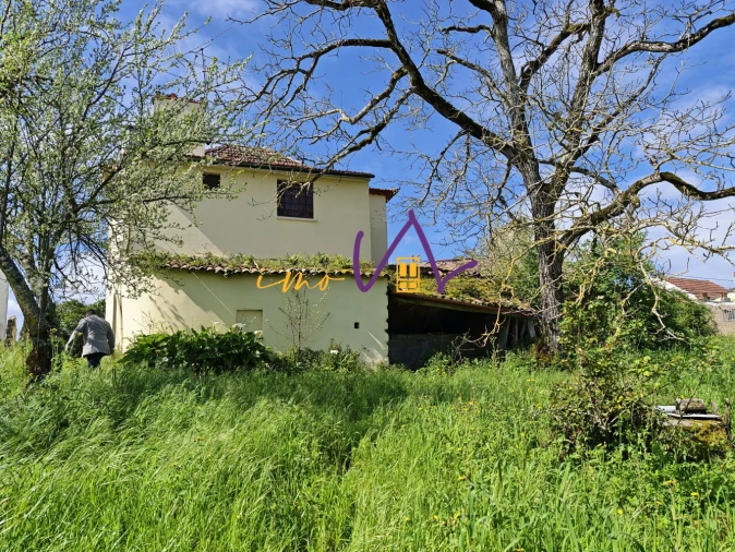 Moradia T3 para Venda em Santiago e São Simão de Litém e Albergaria dos Doze Foto 2