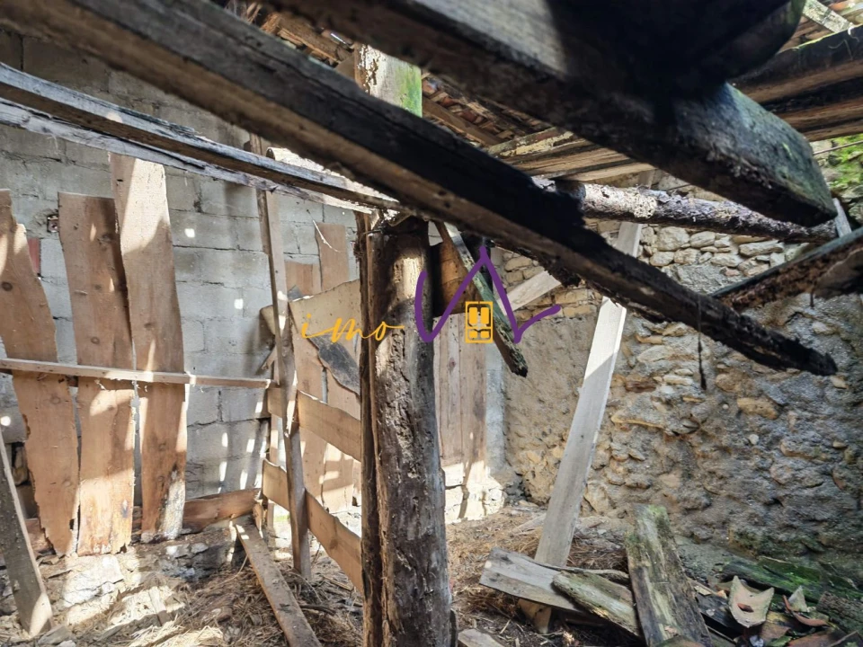 Moradia T3 para Venda em Santiago e São Simão de Litém e Albergaria dos Doze Foto 23