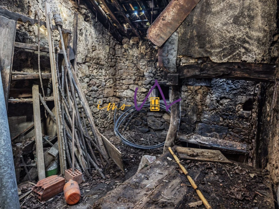 Moradia T3 para Venda em Santiago e São Simão de Litém e Albergaria dos Doze Foto 31