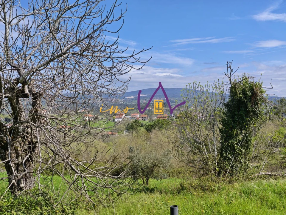 Moradia T3 para Venda em Santiago e São Simão de Litém e Albergaria dos Doze Foto 18