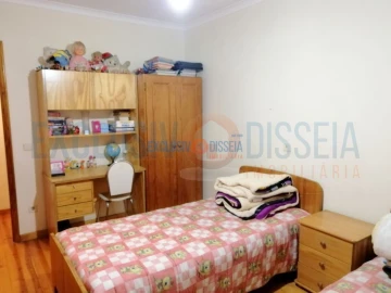 Moradia T3 para Venda em Branca