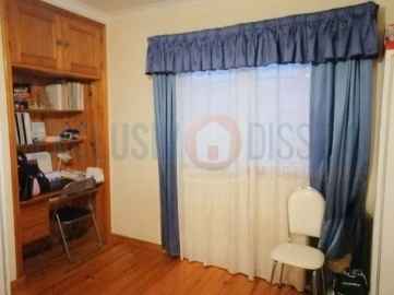 Moradia T3 para Venda em Branca