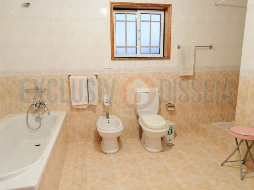 Moradia T3 para Venda em Branca Foto 13