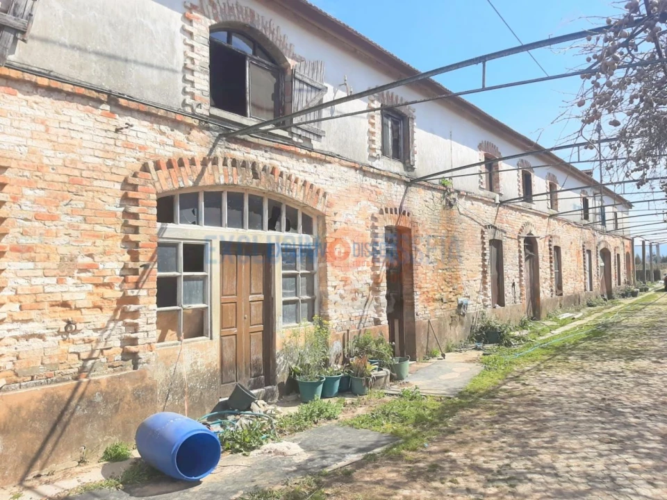 Quinta T3 para Venda em Ribeira de Fraguas Foto 2