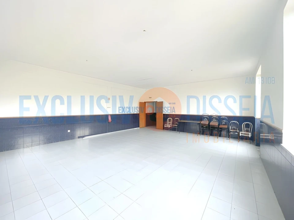 Loja para Venda em Oliveira do Bairro Foto 10