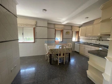 Apartamento T3 para Venda em Aguada de Cima