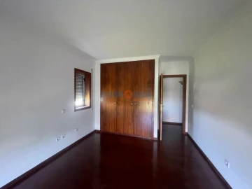 Apartamento T3 para Venda em Aguada de Cima