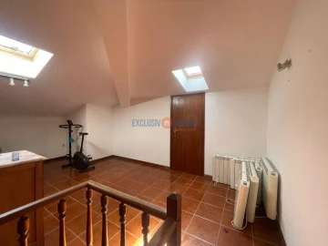 Apartamento T3 para Venda em Aguada de Cima