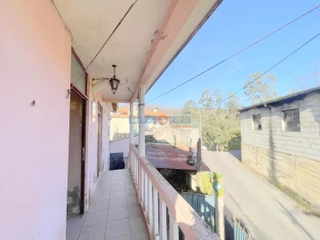 Moradia T2 para Venda em Silva Escura e Dornelas