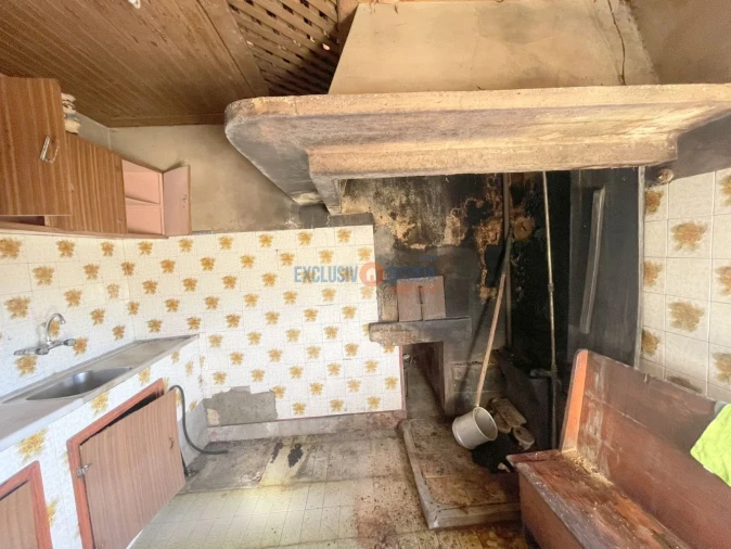 Moradia T2 para Venda em Silva Escura e Dornelas Foto 10