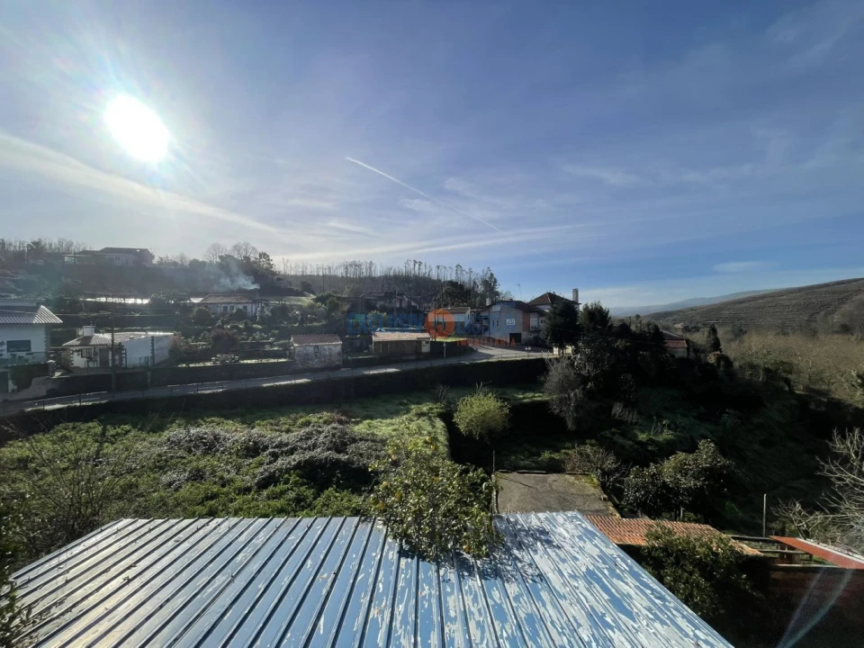 Moradia T2 para Venda em Silva Escura e Dornelas Foto 12