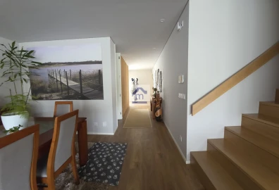 Moradia T3 para Venda em Vila Chã