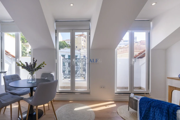 Apartamento T2 para Venda em São Vicente Foto 2