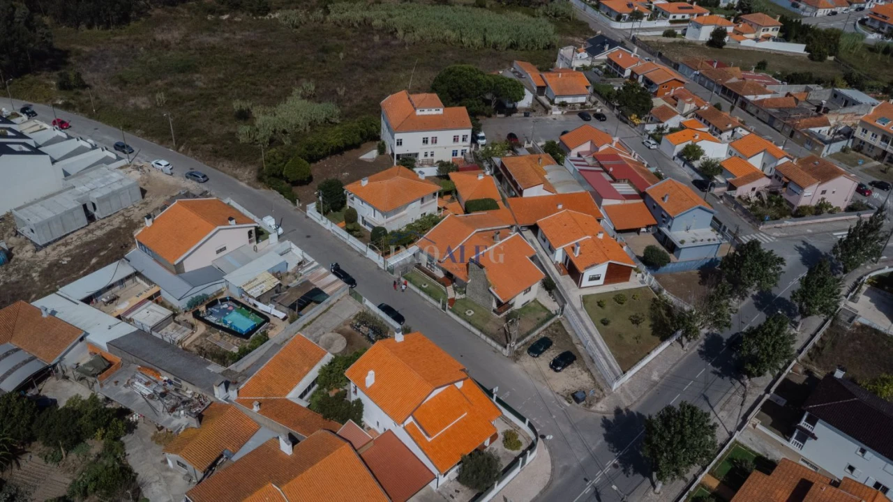 Moradia T5 para Venda em Santa Joana Foto 49