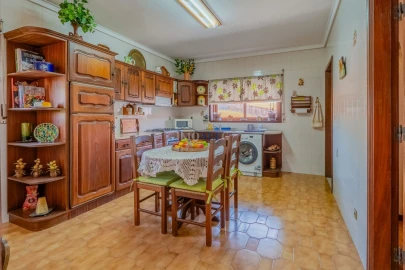 Moradia T5 para Venda em Santa Joana