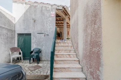 Moradia T5 para Venda em Santa Joana