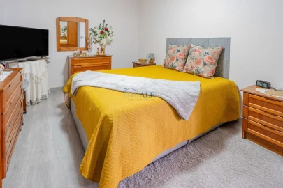 Moradia T5 para Venda em Santa Joana